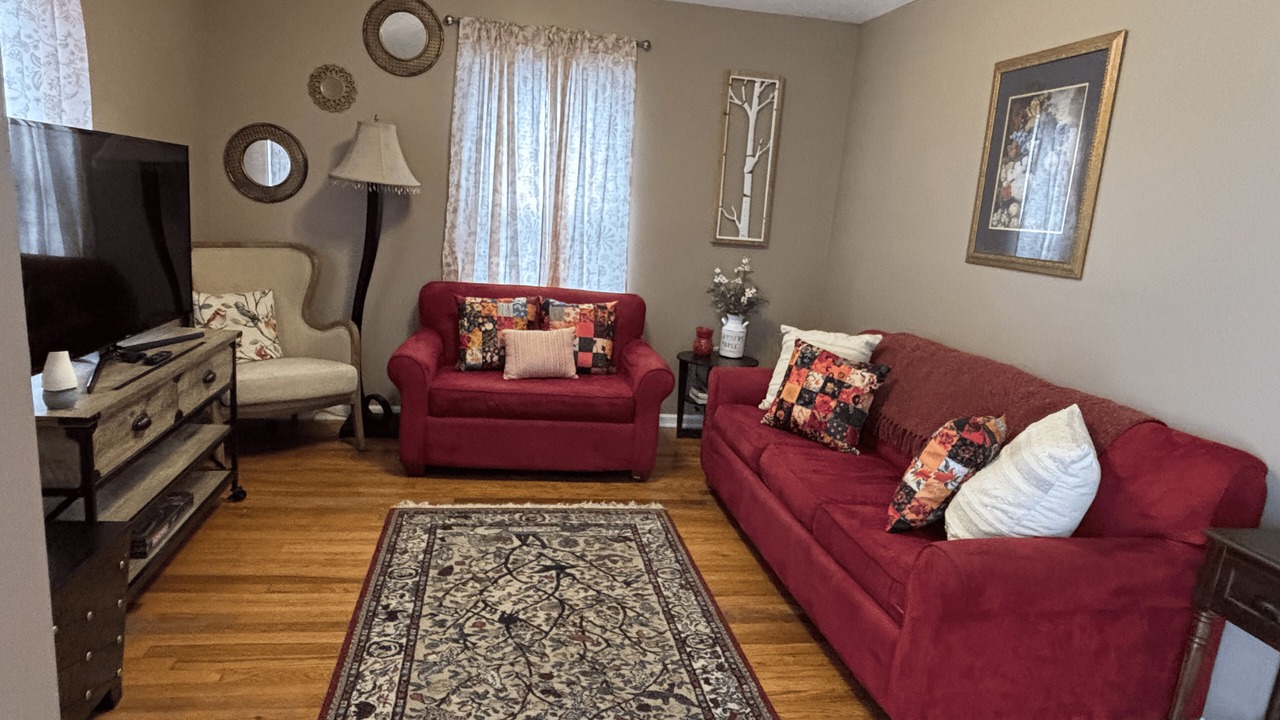 Photo of Livingroom in Berea