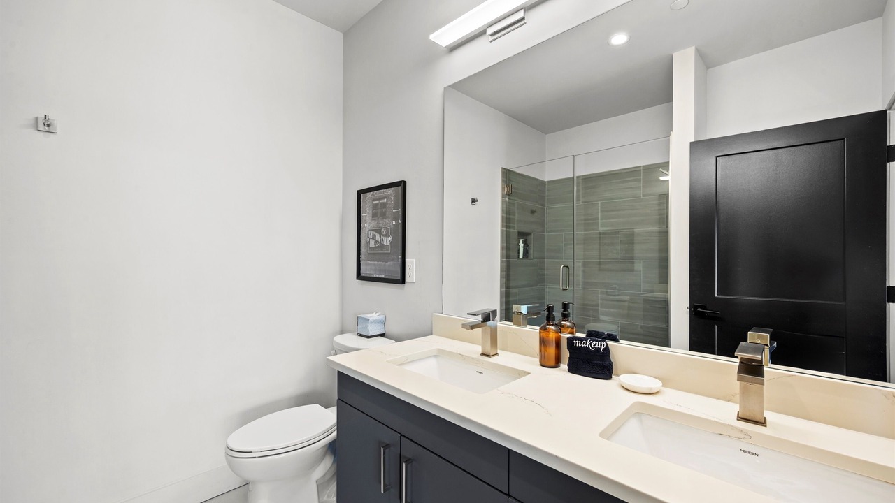 Photo of Bathroom in West End