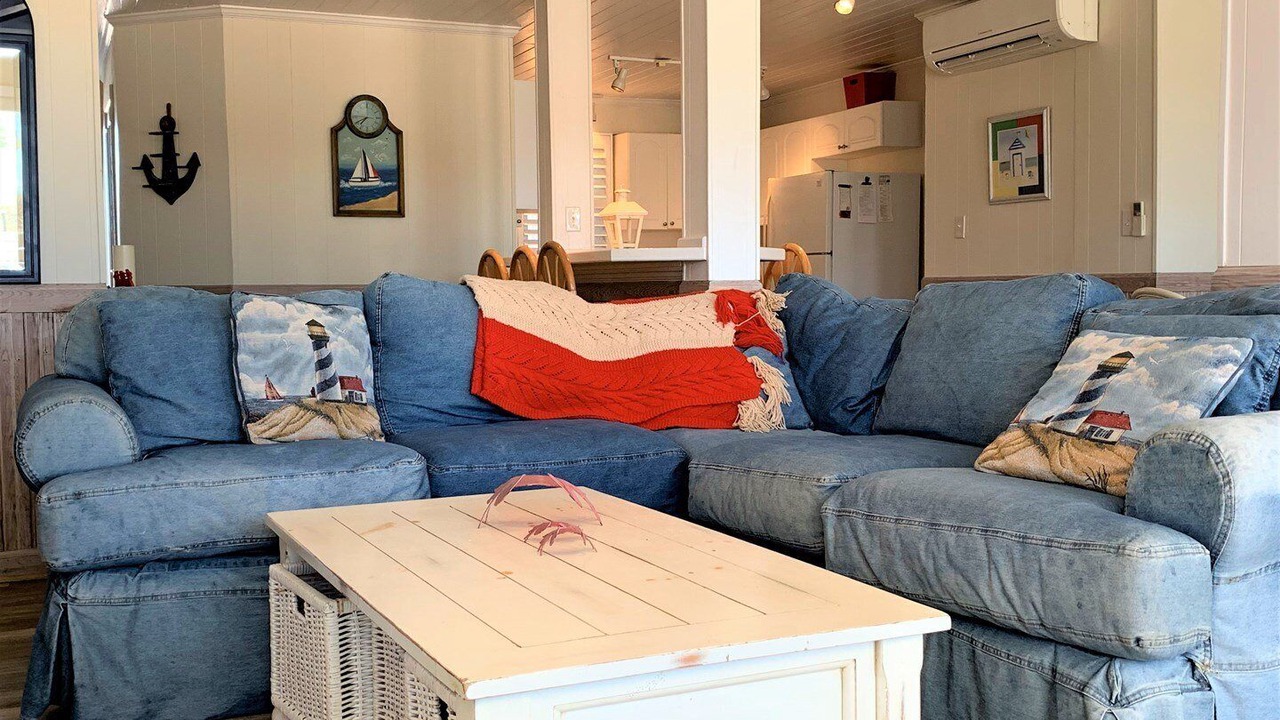 Photo of Livingroom in Ocean Isle Beach