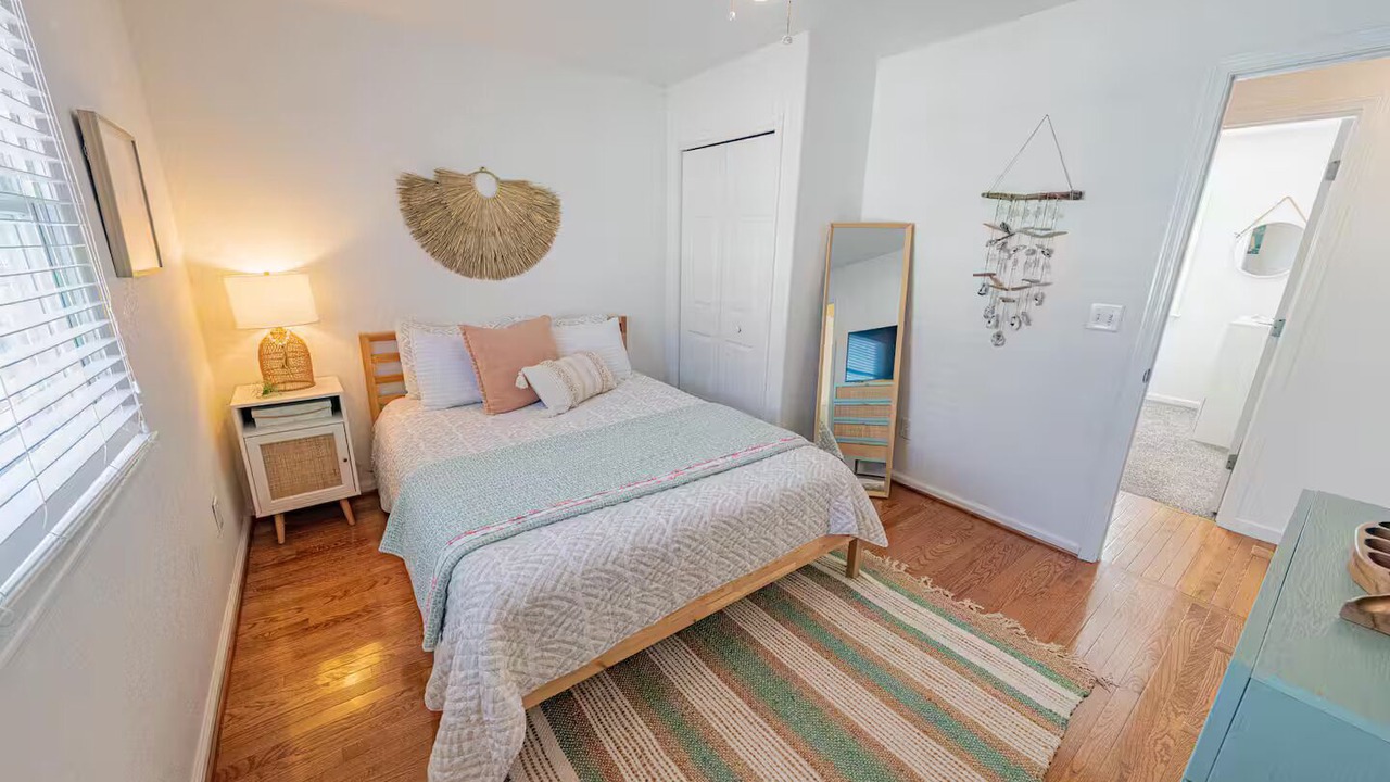 Photo of Bedroom in Southern Shores