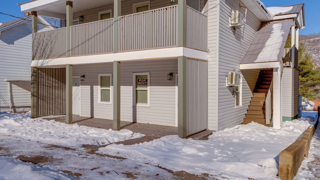Photo of Outdoor in Bellepoint