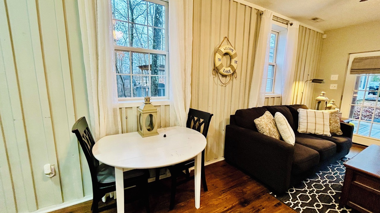 Photo of Livingroom in Estill Springs