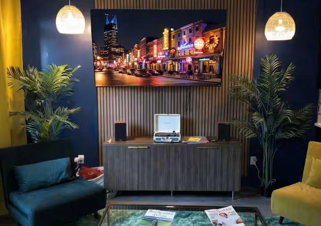 Photo of Livingroom in Katie Hill Neighborhood