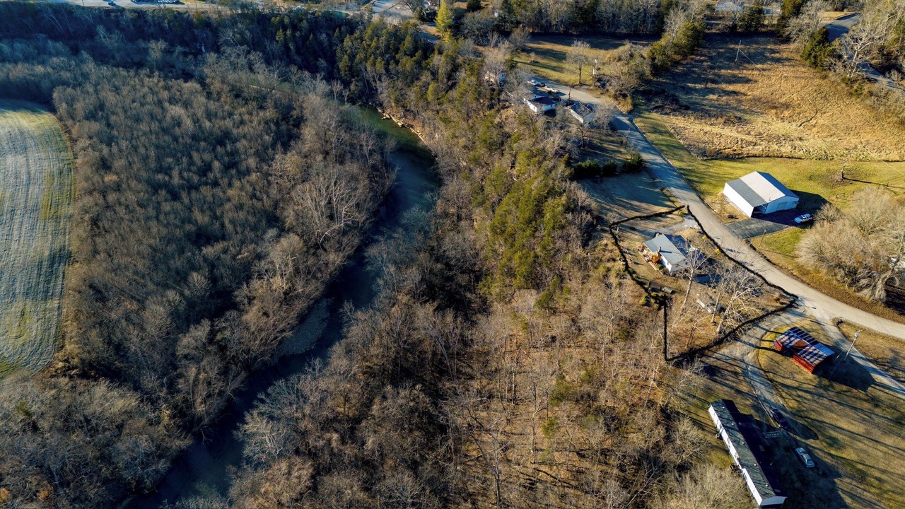 Photo of Outdoor in Byrdstown