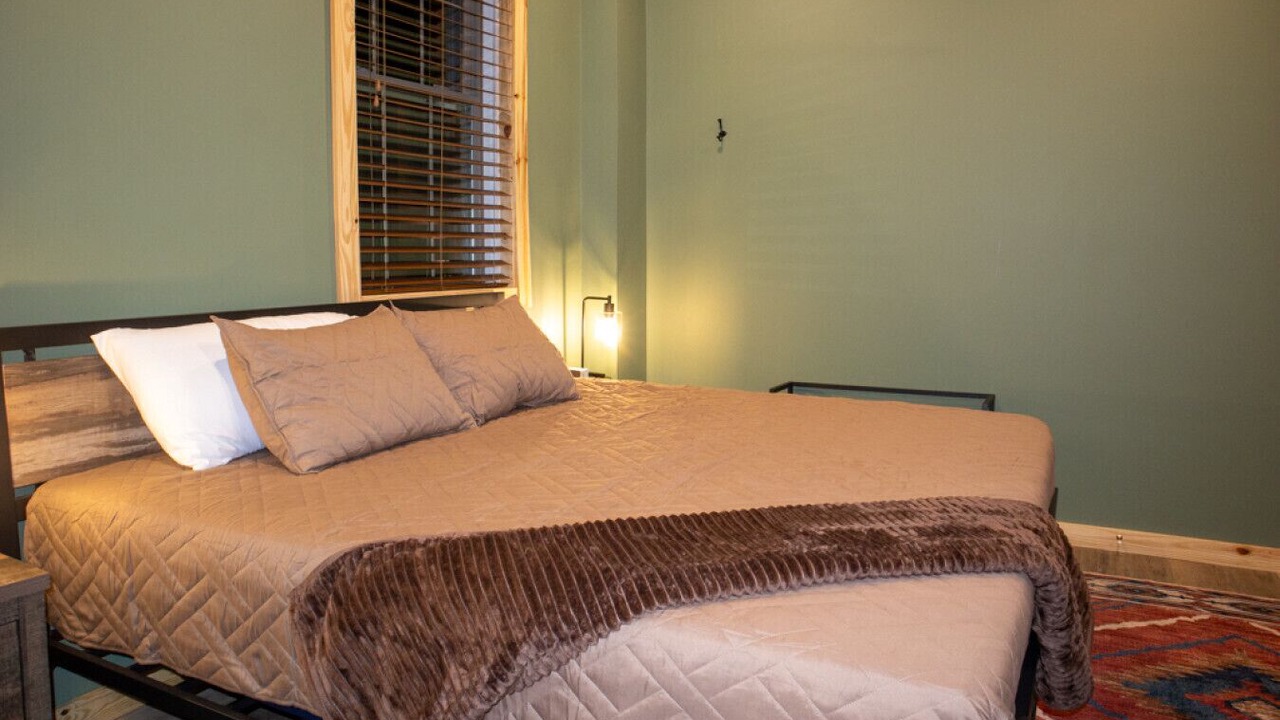 Photo of Bedroom in Rogers