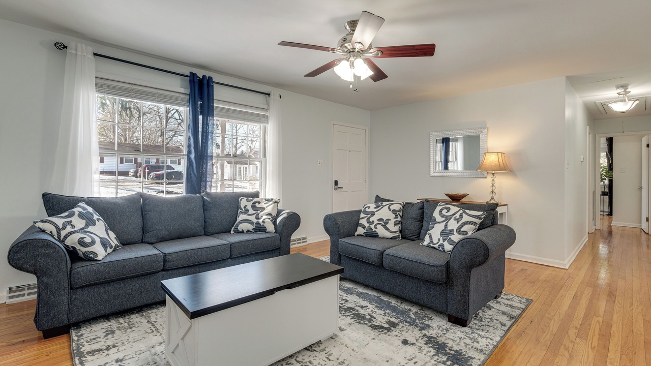 Photo of Livingroom in North Chesterfield