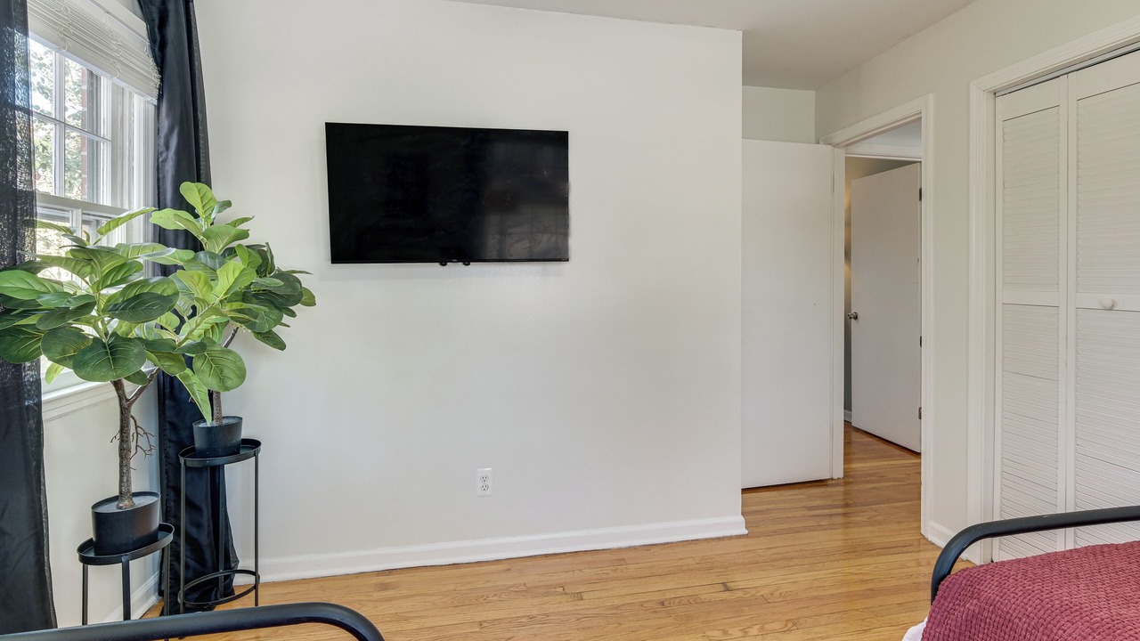 Photo of Bedroom in North Chesterfield