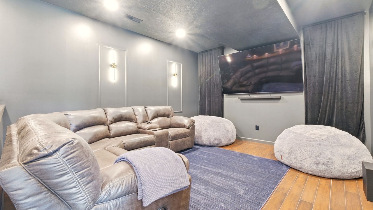 Photo of Livingroom in Bee Spring