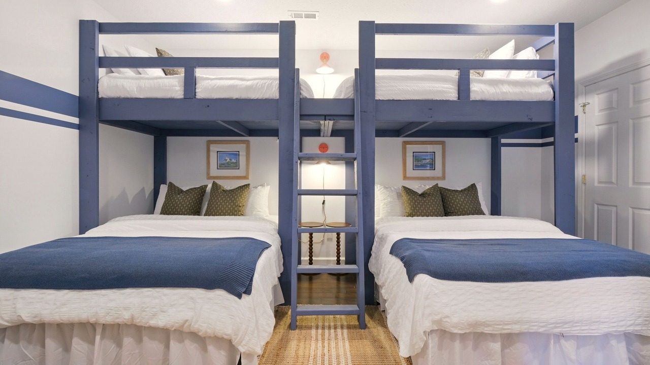 Photo of Bedroom in Bee Spring