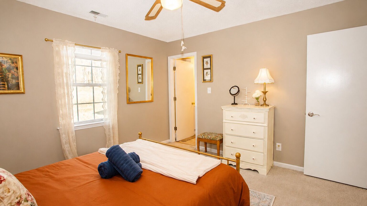 Photo of Bedroom in Paw Creek