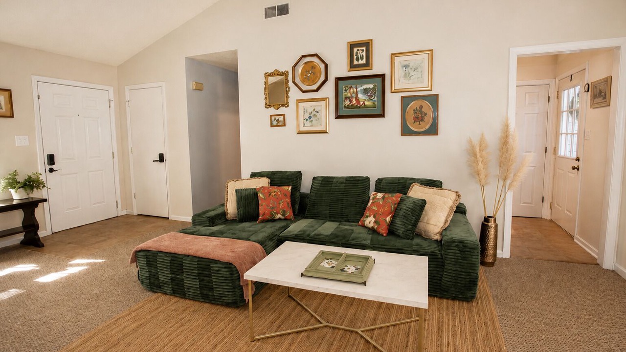 Photo of Livingroom in Paw Creek