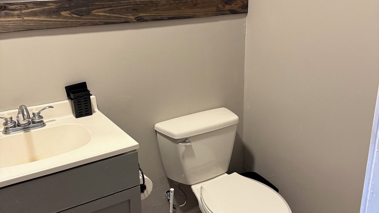 Photo of Bathroom in Silver Lake