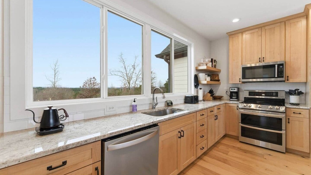 Photo of Kitchen in Calhoun