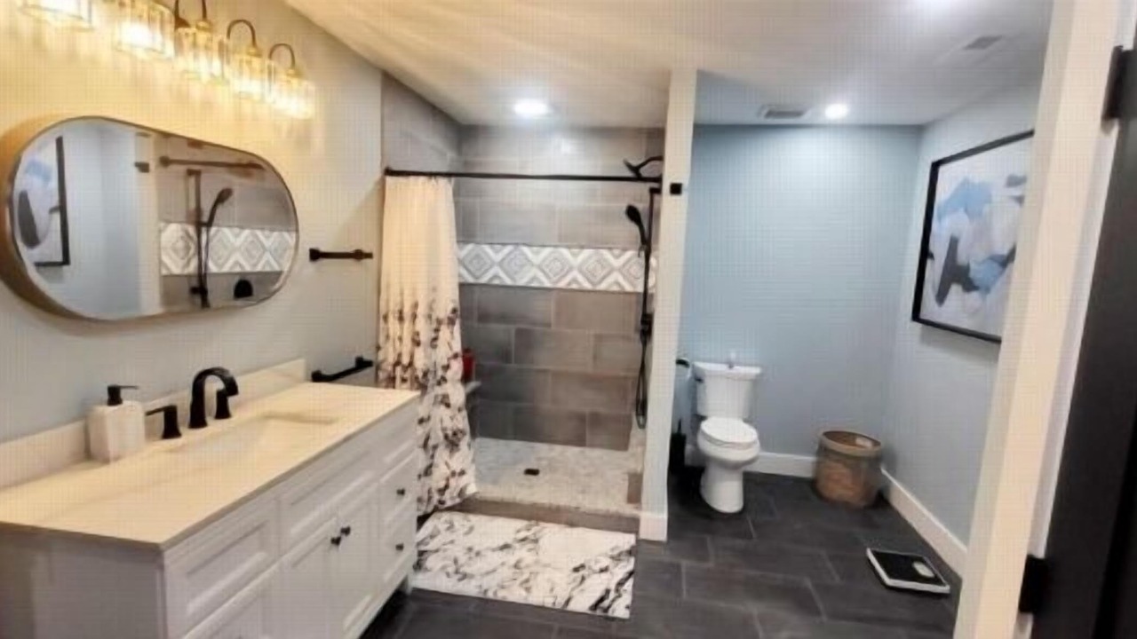 Photo of Bathroom in Moneta