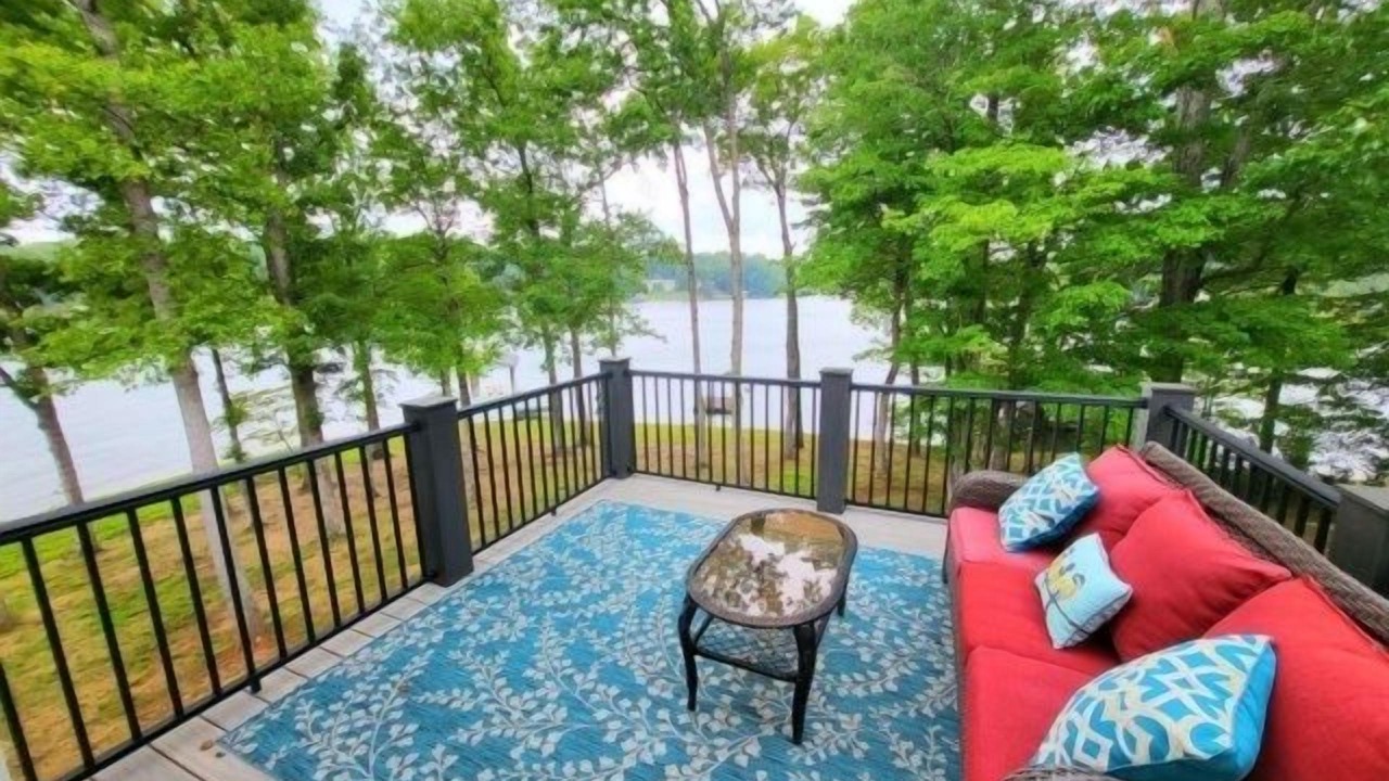 Photo of Outdoor in Moneta