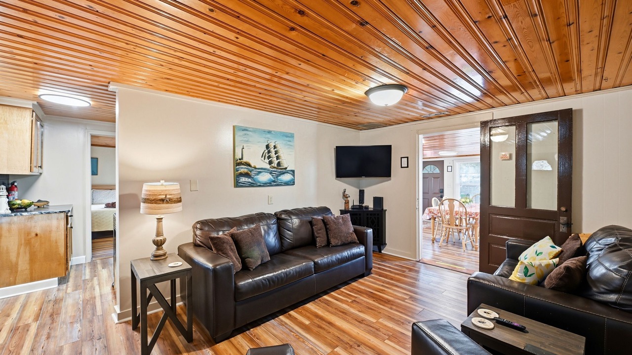 Photo of Livingroom in Wilmington Beach