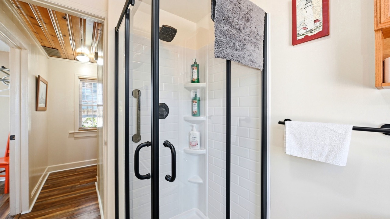 Photo of Bathroom in Wilmington Beach