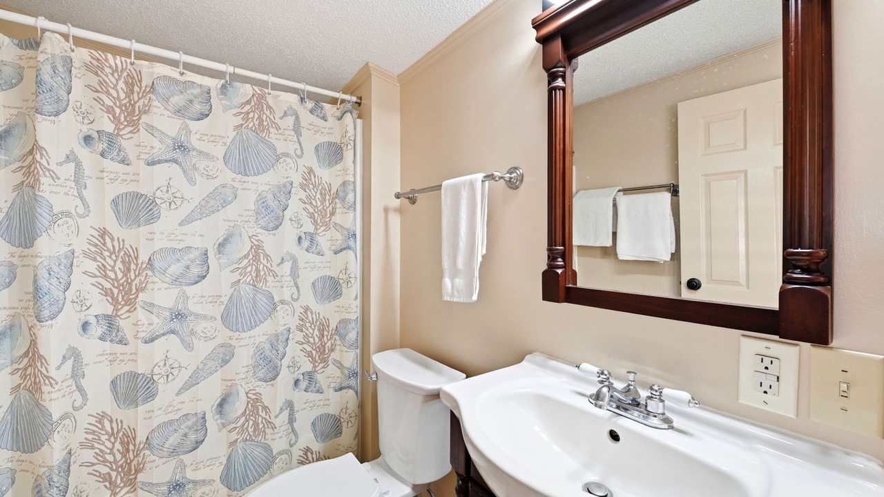 Photo of Bathroom in Wilmington Beach