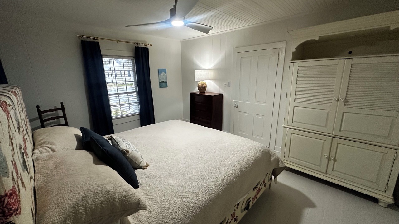 Photo of Bedroom in Morehead City