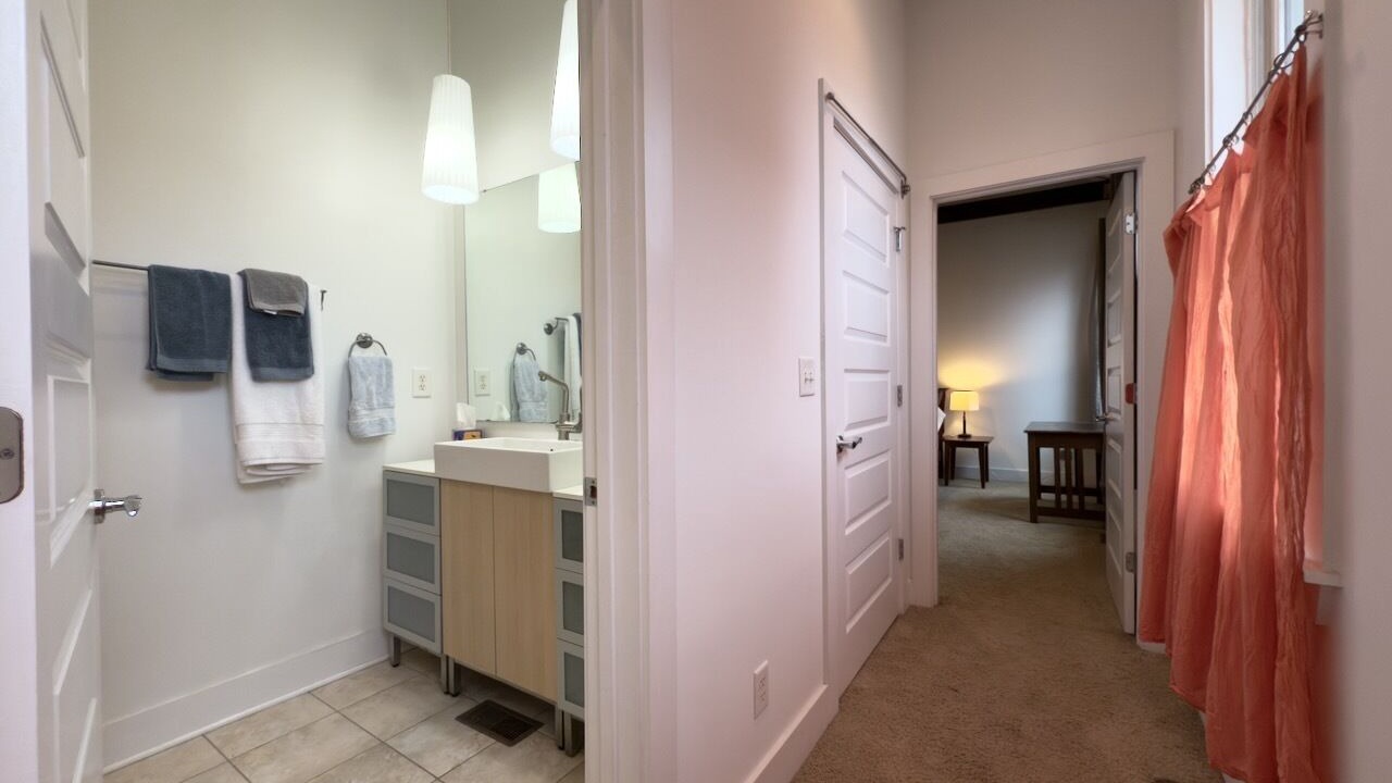 Photo of Bathroom in Mansion Hill