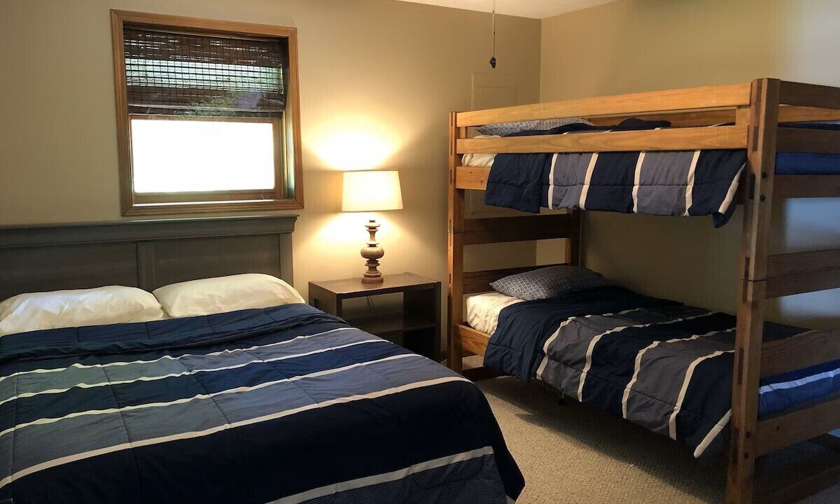 Photo of Bedroom in La Follette