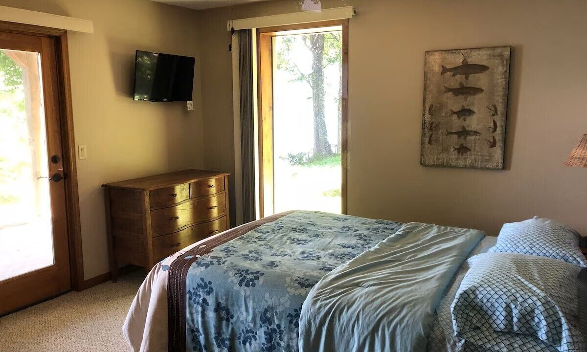 Photo of Bedroom in La Follette
