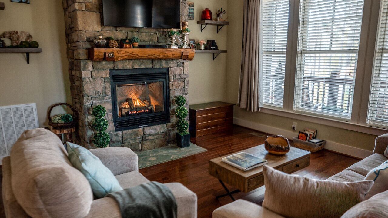 Photo of Livingroom in Bear Lake Reserve