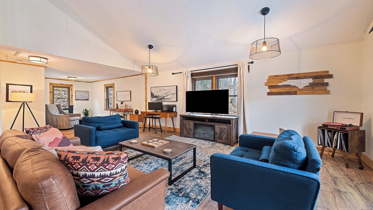 Photo of Livingroom in Sylva