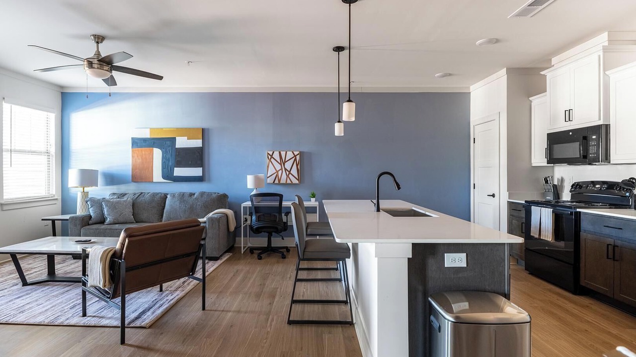 Photo of Livingroom in Asheville