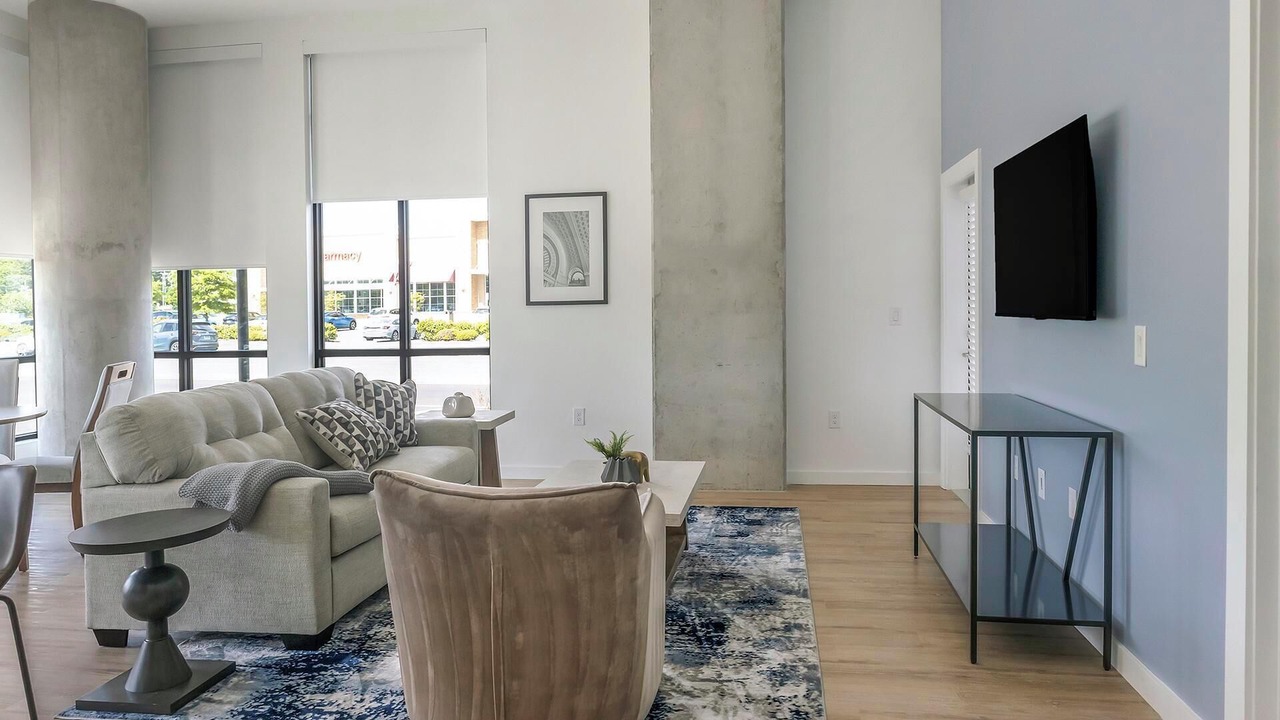 Photo of Livingroom in Chapel Hill