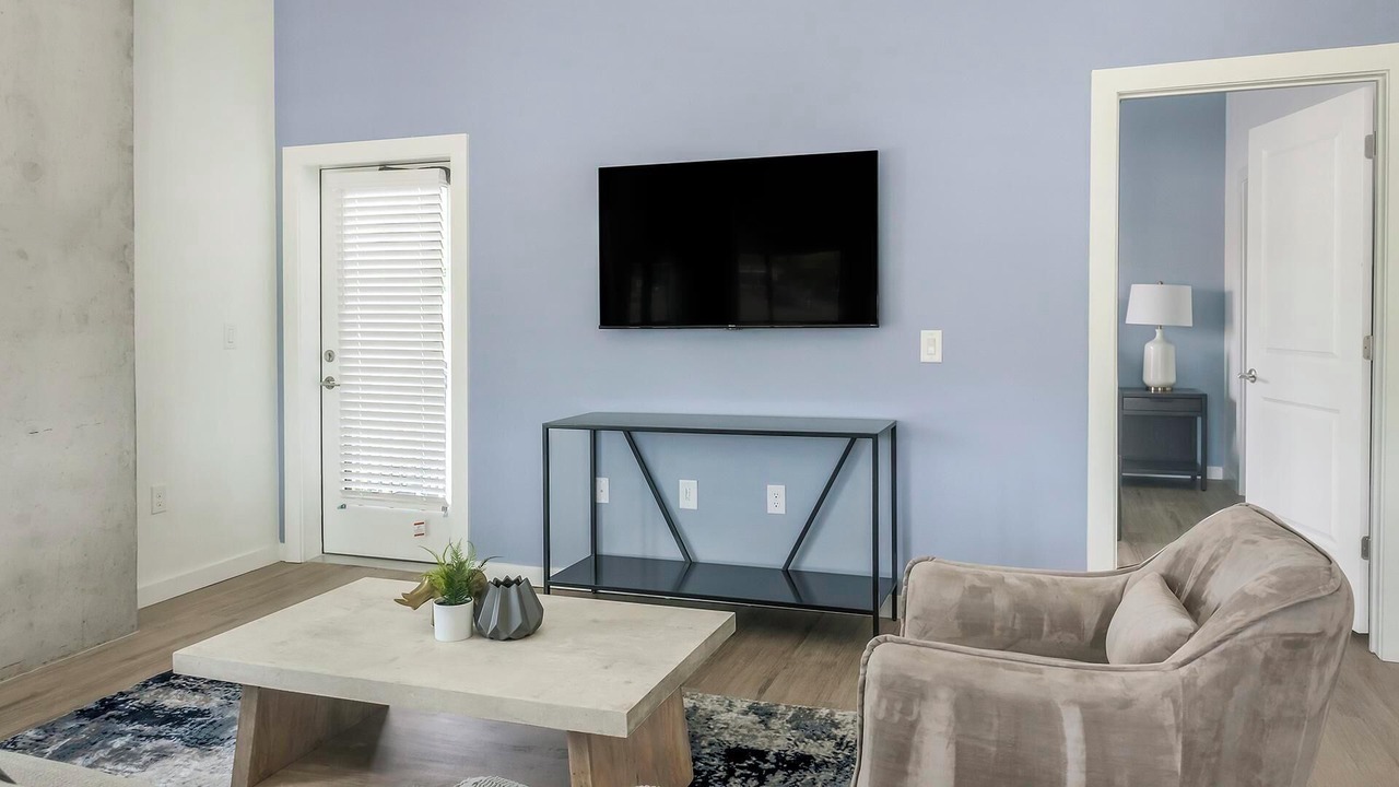 Photo of Livingroom in Chapel Hill
