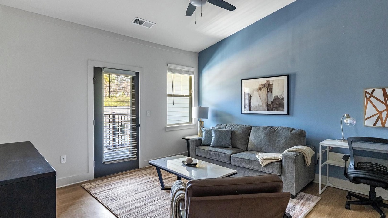 Photo of Livingroom in Asheville