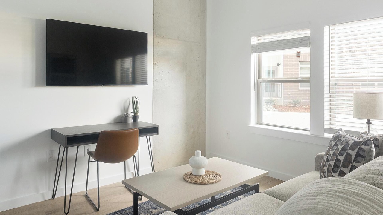 Photo of Livingroom in Chapel Hill