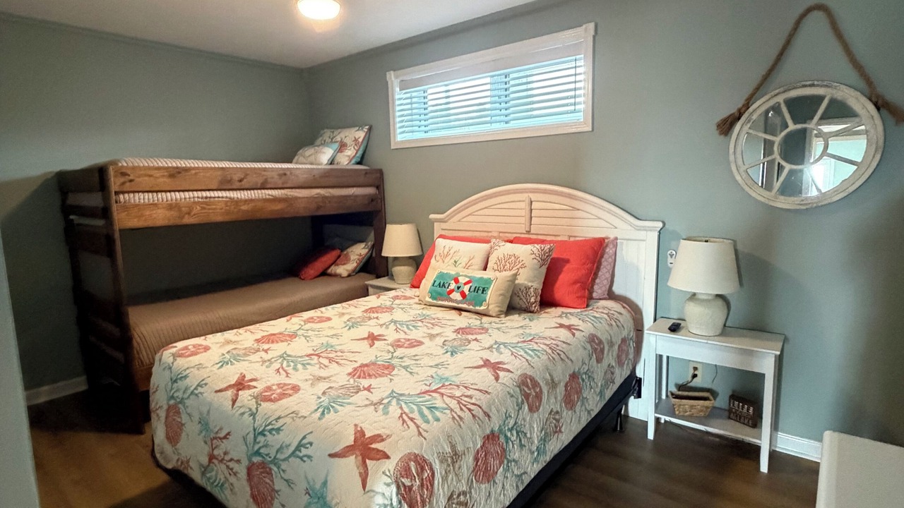 Photo of Bedroom in La Follette