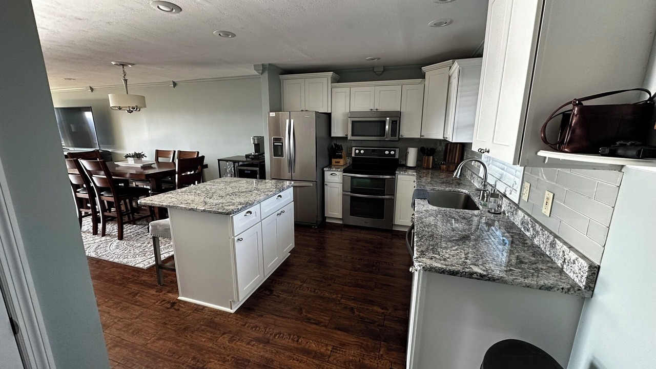 Photo of Kitchen in La Follette