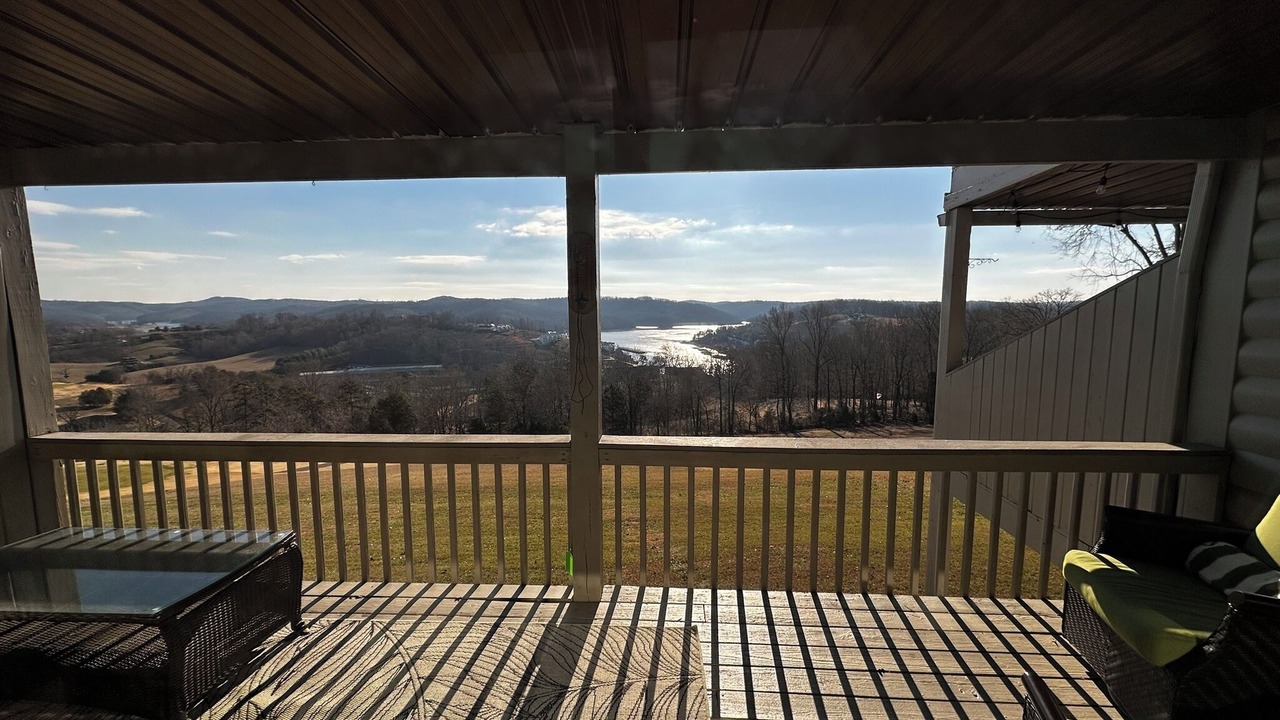 Photo of Patio Balcony in La Follette