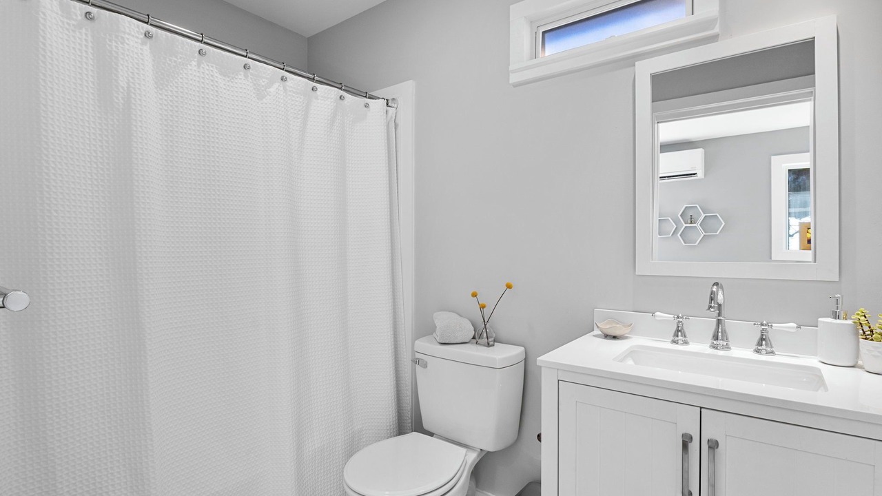Photo of Bathroom in Woodfin