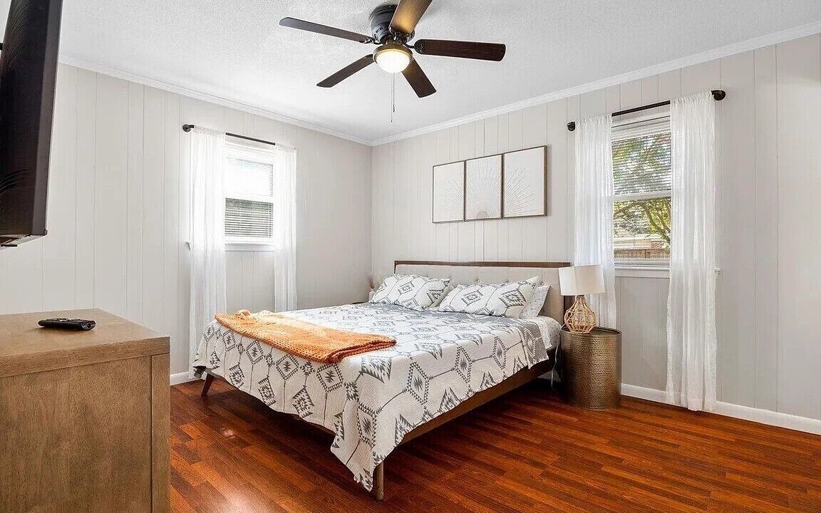 Photo of Bedroom in Silver Lake