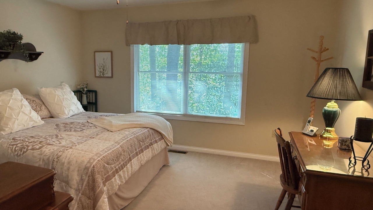 Photo of Bedroom in Big Creek