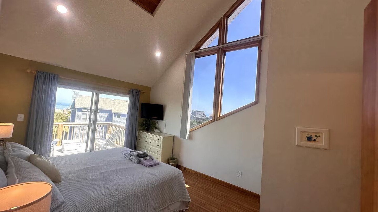 Photo of Bedroom in Avon