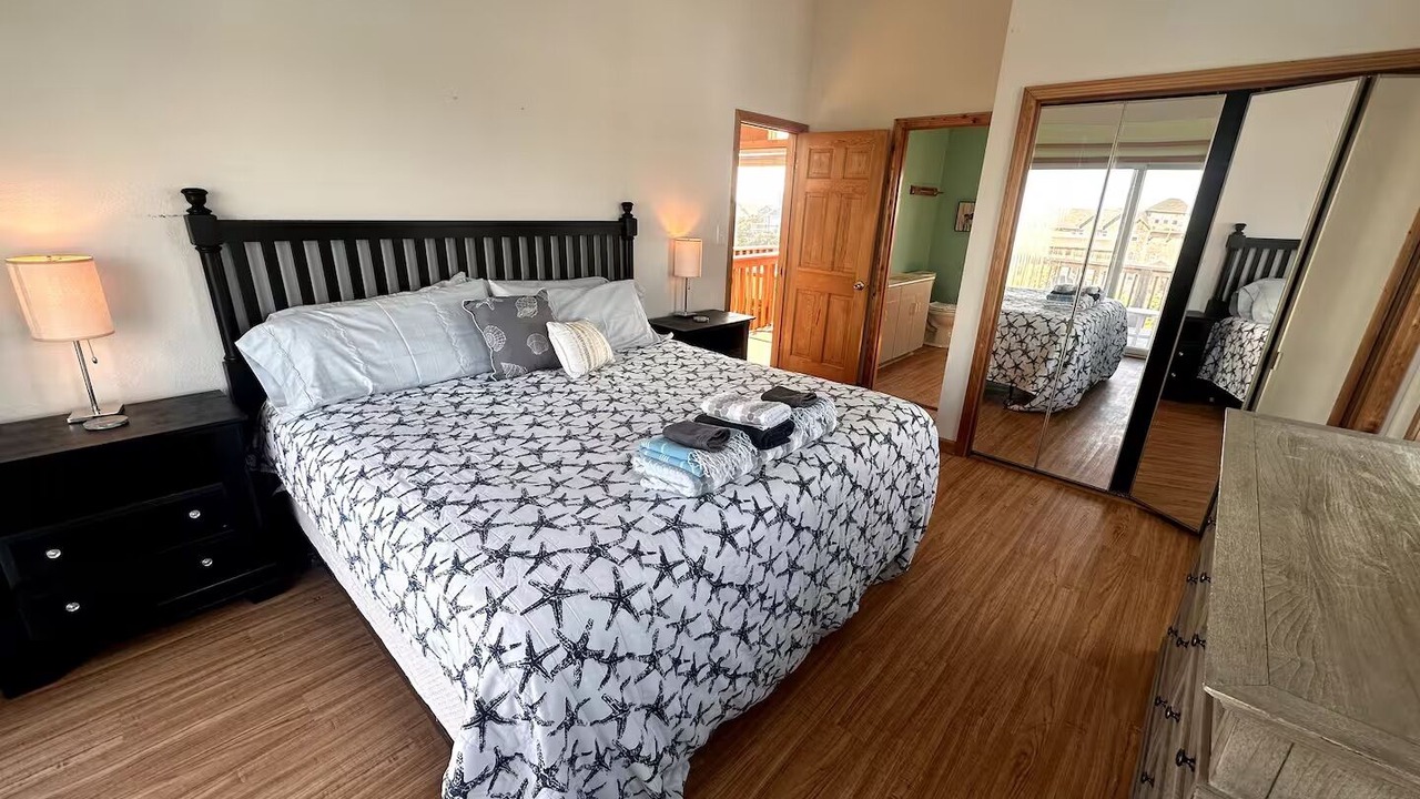 Photo of Bedroom in Avon