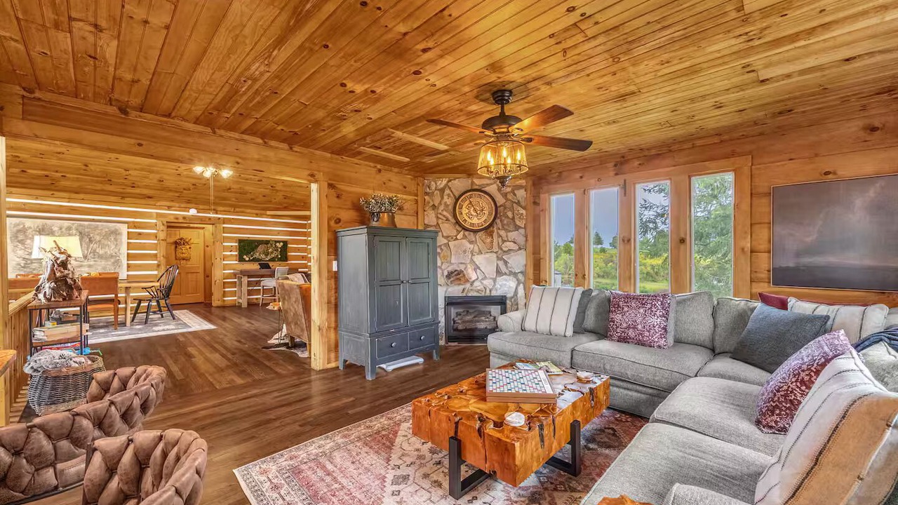 Photo of Livingroom in Fancy Gap