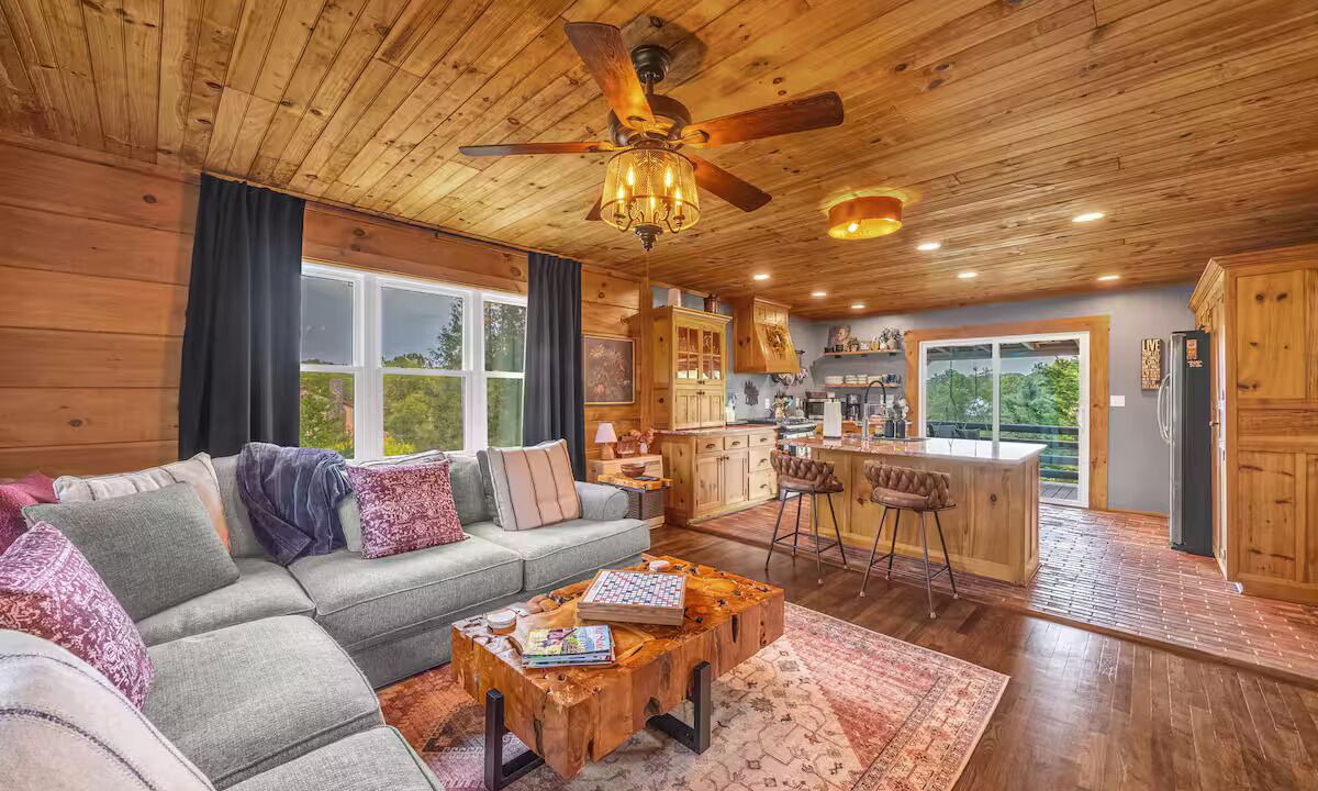 Photo of Livingroom in Fancy Gap