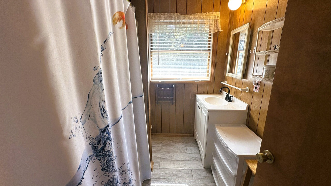 Photo of Bathroom in Southern Shores