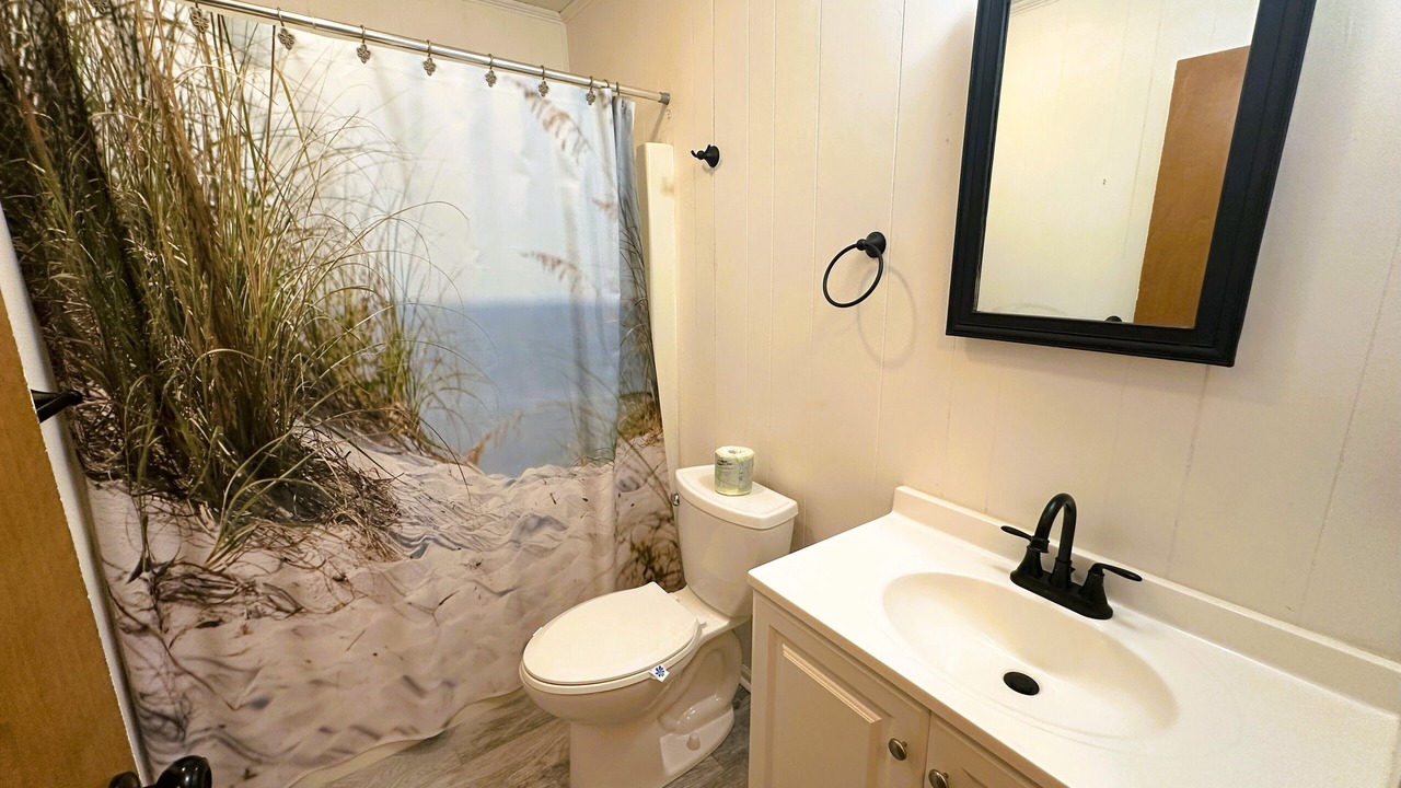 Photo of Bathroom in Southern Shores