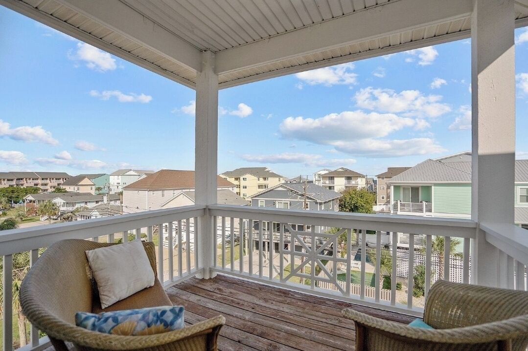 Photo of Patio Balcony in North Carolina Coast
