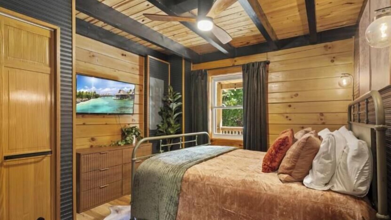 Photo of Bedroom in Rogers