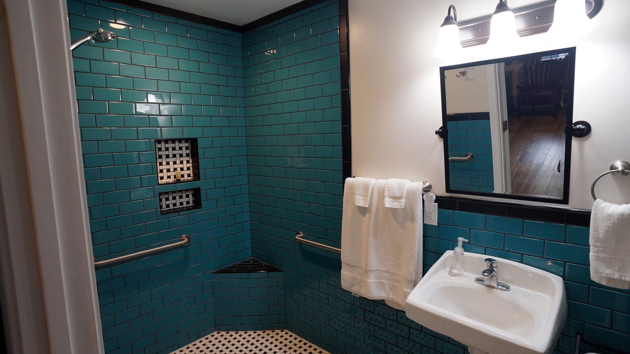 Photo of Bathroom in New Bern