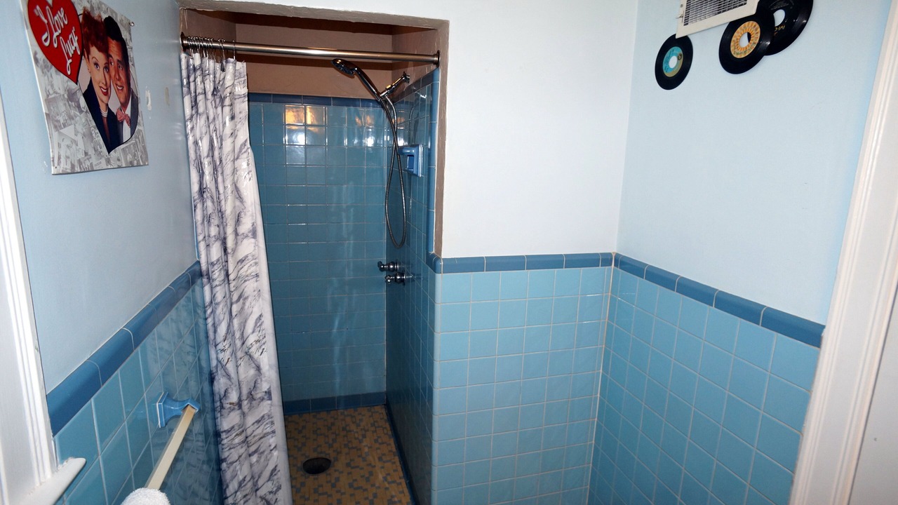Photo of Bathroom in New Bern