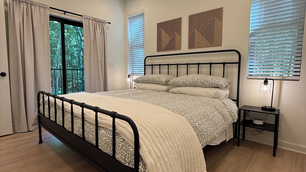 Photo of Bedroom in Sewanee